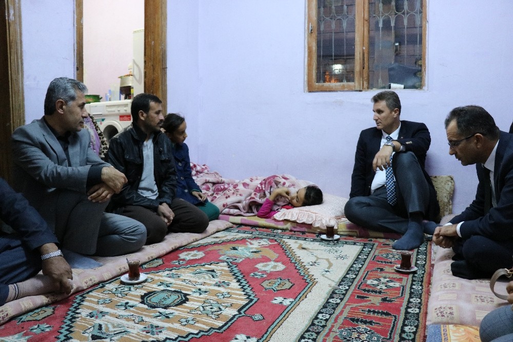 Müdür Kızılkaya’dan Türkmen aileye ziyaret
